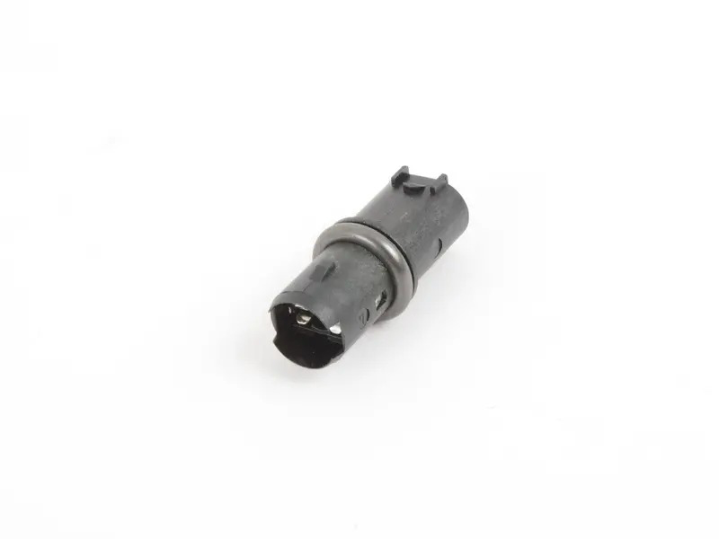 Bulb holder. This part number supersedes to 99763113701 99763113700