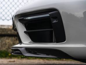Becquet avant inférieur GT Sport en fibre de carbone. Pare-chocs Porsche 992 Sport Design - 992807100LOK1, 992807100MOK1, 992807100KOK1 - 992.1.23.05.VGC, 992.1.23.05.BC, 992.1.23.05.PR, 992.1.23.05.GB