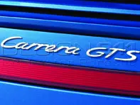 'CARRERA GTS'-embleem achter, ZILVER. Porsche 997.2 - 99755903706