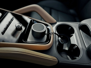 Caricabatterie wireless per telefono con Magsafe. Porsche Cayenne 2024>> - 9Y0864051D, 9Y0864051DOV3 - C24