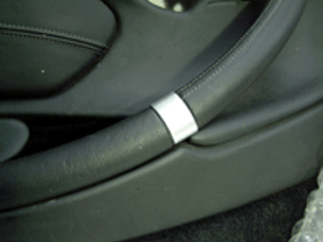 Couvercles de vis de traction de porte. Porsche 986 Boxster 2003>> - 98655572103V03, 98655572203V03