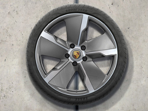Cerchi in lega Taycan da 21' dal design esclusivo e pneumatici estivi Originali Porsche - 9J1073660P