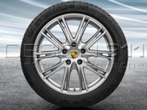 20' Panamera (971) Design esclusivo Cerchi in lega argento platino e pneumatici invernali Porsche originale - 971044600C
