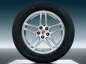 Cerchi in lega da 18' Macan S e pneumatici invernali originali Porsche - 95B04460024, 95B04460023, 95B044641B