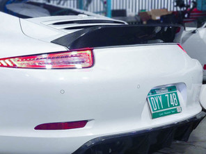 Kit cola de pato y difusor trasero de carbono. Porsche 991.1