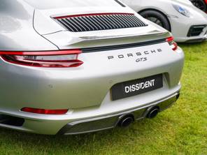 Diffusore posteriore in fibra di carbonio. Porsche 991.2 con scarico sportivo - 99150581104OK1 - 991.2.24.02.BC, 991.2.24.02.VCG, 991.2.24.02.PR, 991.2.24.02.GB