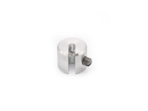 Jeu de fixations pour câble d'accélérateur. Porsche 911 65-77 - PCG42331900, 91142314700, 90142431900