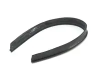 Sello del compartimiento del motor, Delantero. Porsche 911 1974-89 - 91150411302 - URO-008813, 1685800400