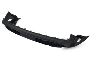 Diffuseur supérieur de pare-chocs arrière. Porsche 9J1 Taycan Turbo / GTS / SportDesign - 9J1807875A - 9J1807875A