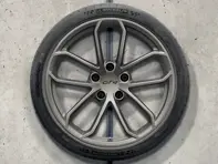 20' 718 Cayman GT4 Radsatz in Platinum. Original Porsche - 98204460302