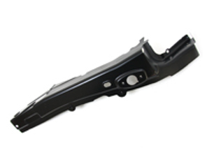 Binario interno parafango anteriore. Porsche 95B Macan - 95B805304AYGRV, 95B805304AY, 95B805304Y, 95B805303AYGRV, 95B805303AY, 95B805303Y