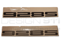 928 S - Sticker badge. Porsche 928S - 92850533504, 92850533205