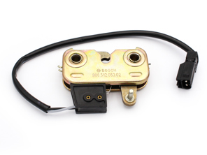 Cerradura del portón trasero, parte inferior. Porsche 986 Boxster - 98651205302, 98651205301
