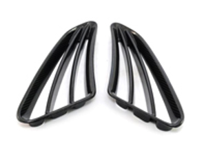 Grille d'aération de la grille arrière de l'aile. Porsche 987 / 987C - 98750456100CFB