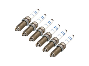Bougies d'allumage (lot de 6). Porsche Macan / Cayenne / Panamera - 99917023390, 0242245585, 99917023590