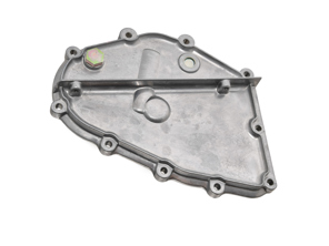 Coperchio alloggiamento catena, sinistro. Porsche 911 1968-83 / 914 - 90110506306, 93010506402