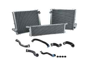 Radiatore in alluminio per liquido refrigerante e tubi flessibili SET DI 3. Porsche 992.1 / 992.1 turbo - 992121251, 992121251A, 992121252, 992121252A, 992121253A, 992121253B, 992121253C - 7241, 7242, 7243