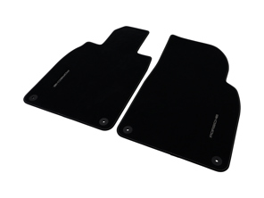 Tapis de sol noirs - Jeu de 2 avec surpiqûres contrastées. Pour véhicules à conduite à gauche (LHD). - 98155161304, 98155161304SMD, 98155161308SMD, 98155161310SMD, 98155161304SME, 98155161308SME, 98155161310SME, 98155161308, 98155161308TCE, 98155161310TCE, 98155161308TCF, 98155161310TCF, 98155161308TCG, 98155161310TCG, 98155161310, 98155161310QUS, 98155161310RCU