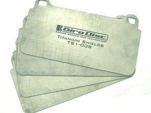 Protections thermiques de plaquettes de frein en titane. Avant : Porsche 991, 992 et GT4. - TS-1741-4