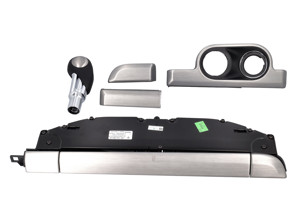 Interieurpaket in gebürstetem Aluminium für PDK-Fahrzeuge. Porsche 991 / 981 Boxster / 981 Cayman - 99104480045, 99104480046