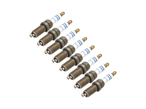 Bougies d'allumage (LOT DE 8). Porsche 957 Cayenne Turbo / 958 Cayenne Turbo / Panamera Turbo - 99917022890, 9917023690, 0242240637