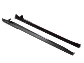 Set di longheroni laterali in fibra di carbonio a secco. 991.1 e 991.2 C4 /C4S / Targa 4 / Targa 4S / GT3 - 991504595021E0, 991504596021E0, 991504595031E0, 991504596031E0 - ED-HAX90003