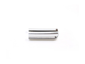 Coin de l'écran arrière chromé. Porsche 911/912 65-79 Targa - 90156556140, 90156556240