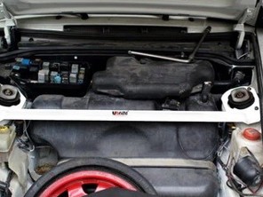 Voorste veerpootbrug. Porsche 964 Carrera 2 1989>> - Ultra Racing - TW2-1408, UR-TW2-1408
