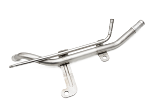Tubo del liquido di raffreddamento con staffa. Porsche 95B Macan S / GTS 3.0L / Turbo 3.6L 2014-18 - 95B121065B, 95B121065A
