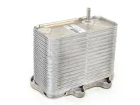 Radiateur Refroidisseur d'huile sur le moteur. Porsche 997 3.8L - 99710702500, 997 107 025 00, 8MO376729621, 99710702502