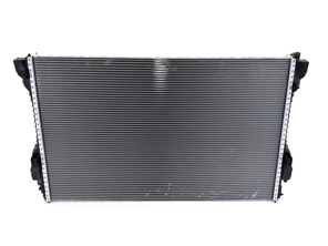 DAMAGED Radiator for water coolant fluid. Porsche 970 Panamera - 97010613103, 97010613102, 59172, 8MK376755671 - CR1163000P