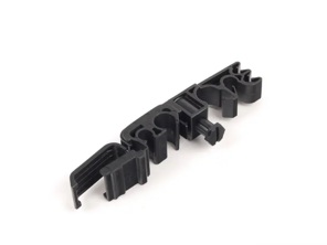 Steunbeugel voor solide rem-, koppelings- en stuurbekrachtigingsleidingen. Porsche 986 / 987.1 / 996 / 997.1 - 99635554300 - 99635554300
