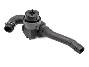 Tubo flessibile del liquido di raffreddamento con valvola. Porsche 958 Cayenne 3.6L Benzina 2010-17 - 95810654920