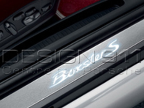 Listelli sottoporta in acciaio inox con logo, illuminati. Porsche 981 Boxster / 718 (982) Boxster - 98104480010, 98104480011