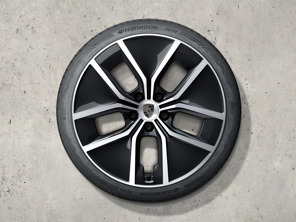 21-inch Aero design summer wheel-and-tyre set. Porsche Taycan (MK2) 2024>> - 9J1073663AA - 9J1073663AA