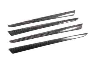 Kit de garnitures de portières en fibre de carbone Rennline. Porsche 955/957 Cayenne - 9555550890062W, 9555550900062W, 95555506302CS3, 95555506402CS3 - I184