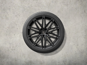 Set di ruote e pneumatici invernali RS Spyder da 22", argento platino. Porsche Macan-e - 95C044600L