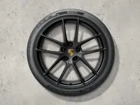 Set di cerchi forgiati estivi leggeri Turbo GT da 21 pollici con pneumatici da pista. Porsche Taycan (MK2) Turbo GT 2024>> - 9J1073673AT, 9J104440010 - 9J1073673AT