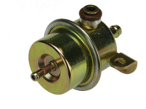 Régulateur de pression de carburant. Porsche 924S / 944 - 94411019803, 7.21197.62.0