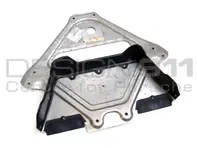 Plaque de protection de l'essieu arrière. Porsche 986 Boxster Auto - 98633116105, 98633116104