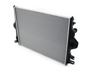 Radiator water, Centre. Porsche 958 Cayenne 3.6L / Hybrid / Diesel - 95810613210