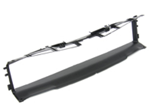 Centre radiator air flow guide. Porsche 95B Macan - 95B1217101E0, 95B121710