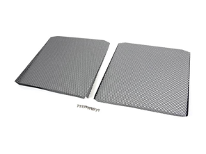 Juego de rejilla frontal de 3 piezas con protectores de radiador de aluminio. Porsche 992-1 Carrera / GTS 2019-2024 - 992815215BOK1, 992815216BOK1, 992815217DOK1, 992815217EOK1 - E100613112, E100613212, E10061 3112, E1006 13212