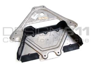 Plaque de protection de l'essieu arrière. Manuel Porsche 986 Boxster - 98633116300, 98633116301