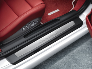 Listelli sottoporta in acciaio inox con logo. Porsche 981 Boxster / 718 (982) Boxster - 98104480000, 98104480001