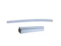 Guarnizione in gomma superiore della griglia del clacson. Porsche 911 / 912 Gomma grigia - 90155943123, 90155943223, 90155943000, 91155943900