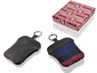 Estuche para llaves de tartán rojo con escudo Porsche en relieve - PCG91110010