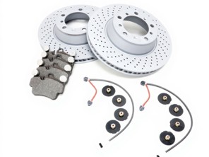 Juego de pastillas y discos de freno traseros. Porsche 997 3.8L GTS - 99734190100, 95535296000, 99735193907, 99761267602, 99635208600, 99635208602, 99635240502, 99635240602