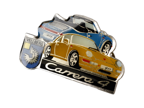 Anstecknadel 'Porsche 911 Carrera 4' Gelb und Blau