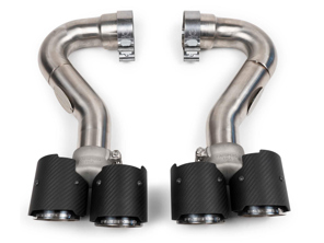Auspuffendrohre Deluxe Quad Style in Carbonfaser. Porsche Cayenne 955 S - 95511100020, 95511125110, 95511125111, 95511125210, 95511125211 - FS.POR.955V8.QDTC